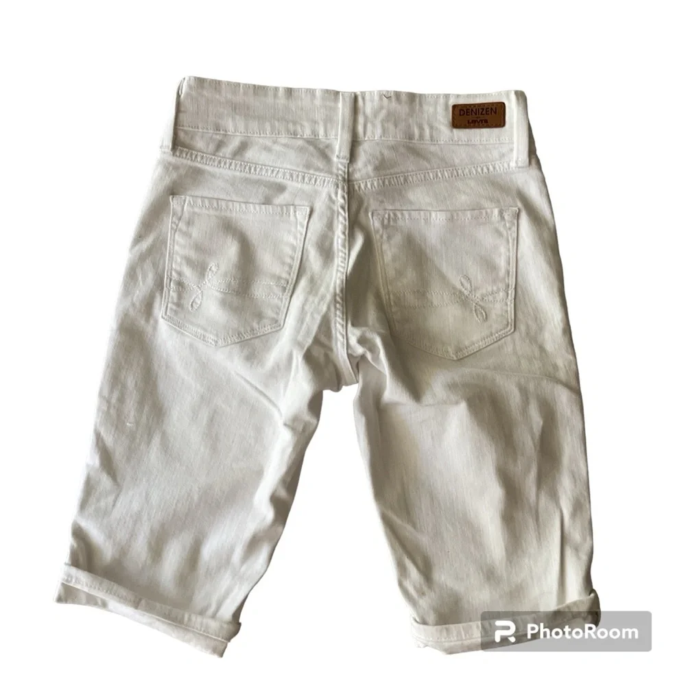 Levi’s Denizen White Modern Skinny Shorts Womens Bermuda Sz2 - Picture 2 of 5